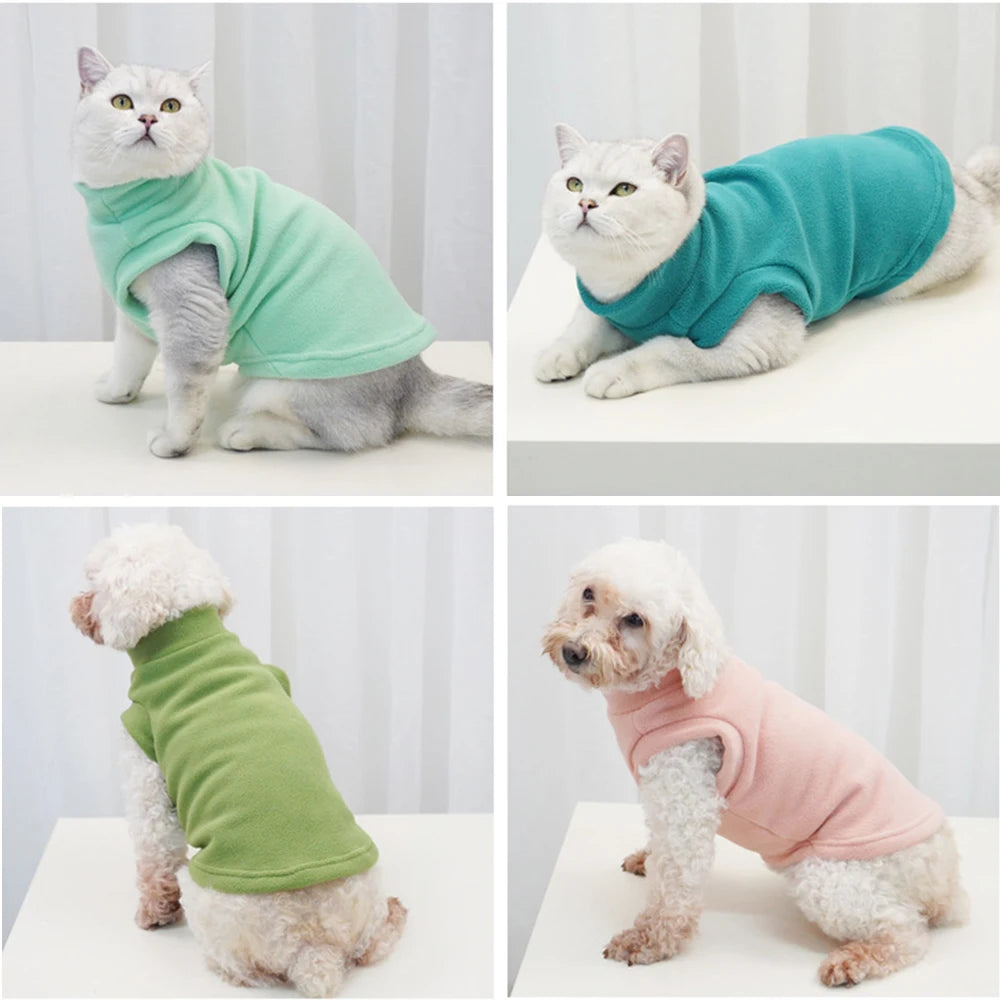 Fleece Jacket for Cats & Dogs - Cozy, All-Season Wear for All Sizes